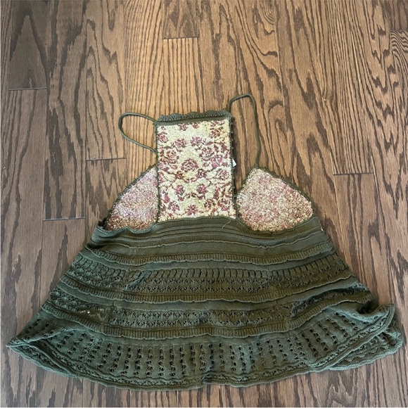 NWT Anthropologie Floral Crochet
Babydoll Sweater Tank size large - Picture 6 of 6